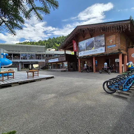 Duplex Spacieux -saint Jean D'aulps Station-proche Morzine - 6-8 Pers-relais D7 Saint-Jean-dʼAulps
